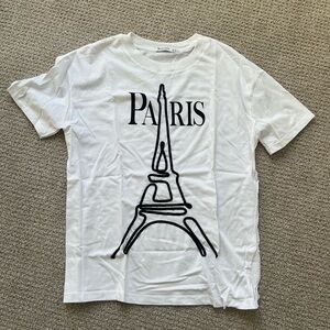 Stradivarius Paris graphic T-shirt 3D Eiffel Tower design, women’s medium